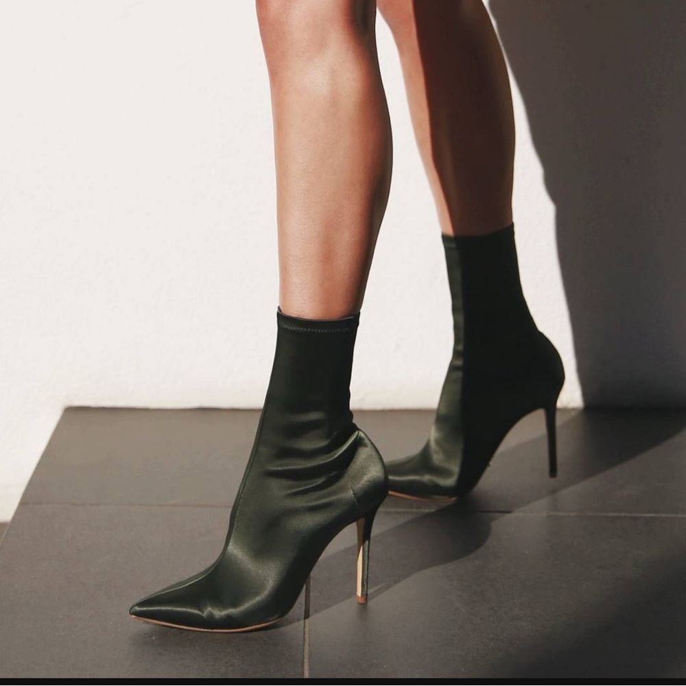 Tony Bianco Exclusive Davis Fitted Sock Boot Khaki